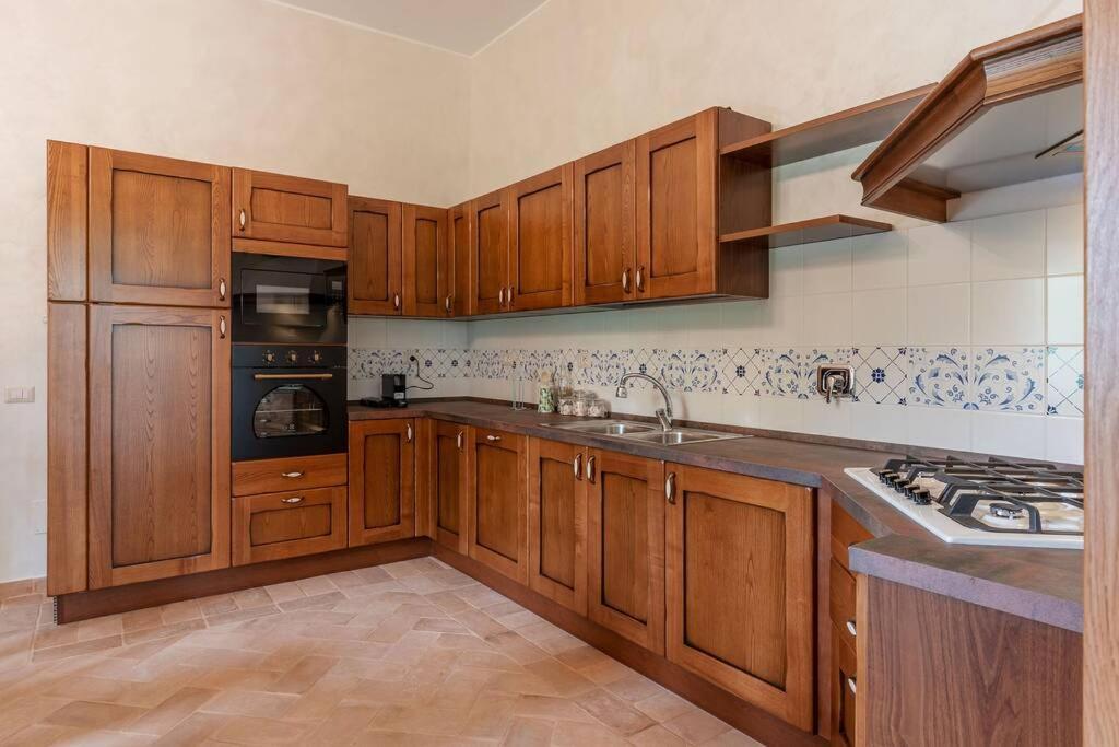 Gina Umbria Luxury Retreat